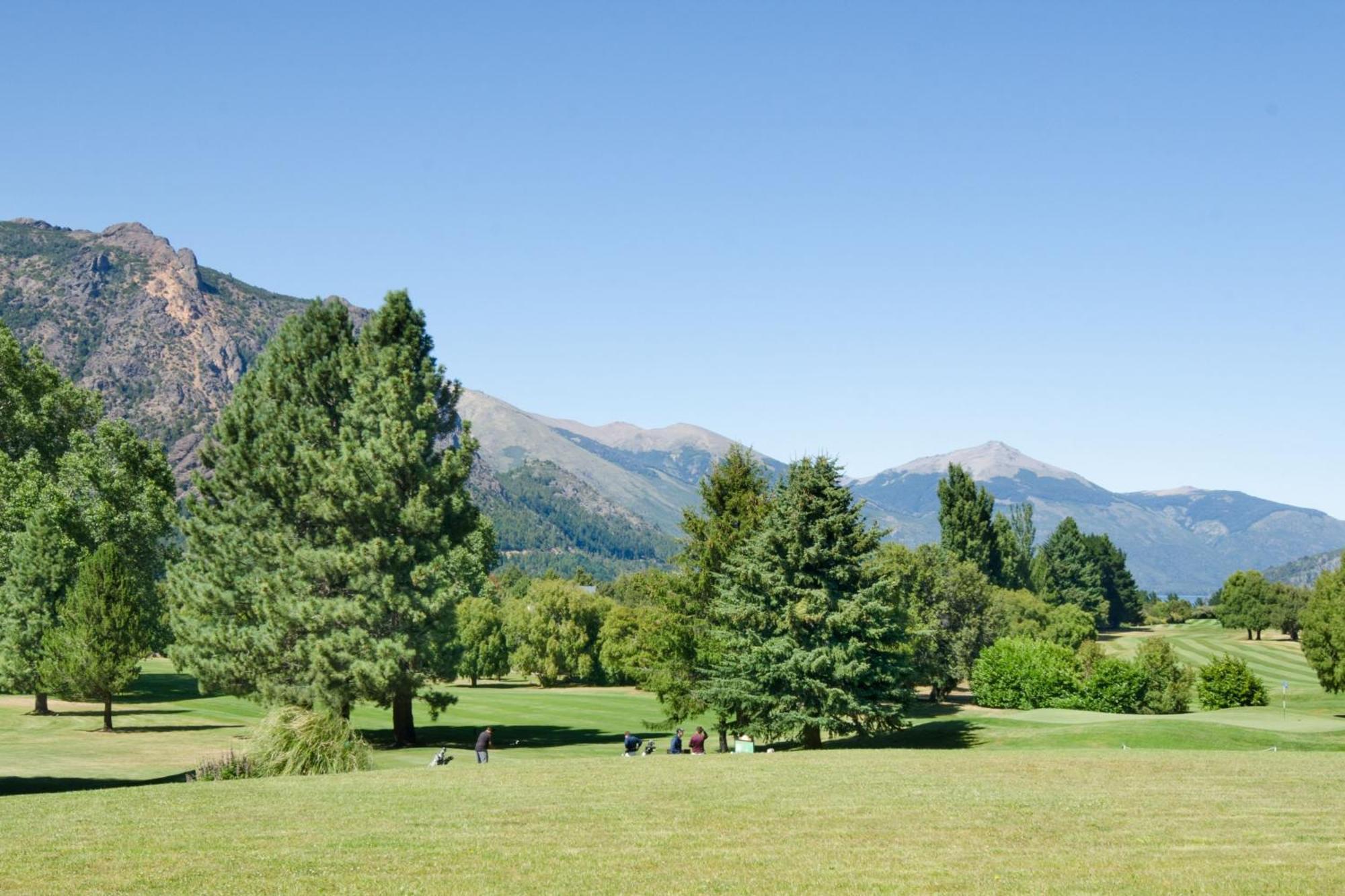 Arelauquen Lodge, A Tribute Portfolio Hotel Bariloche Buitenkant foto