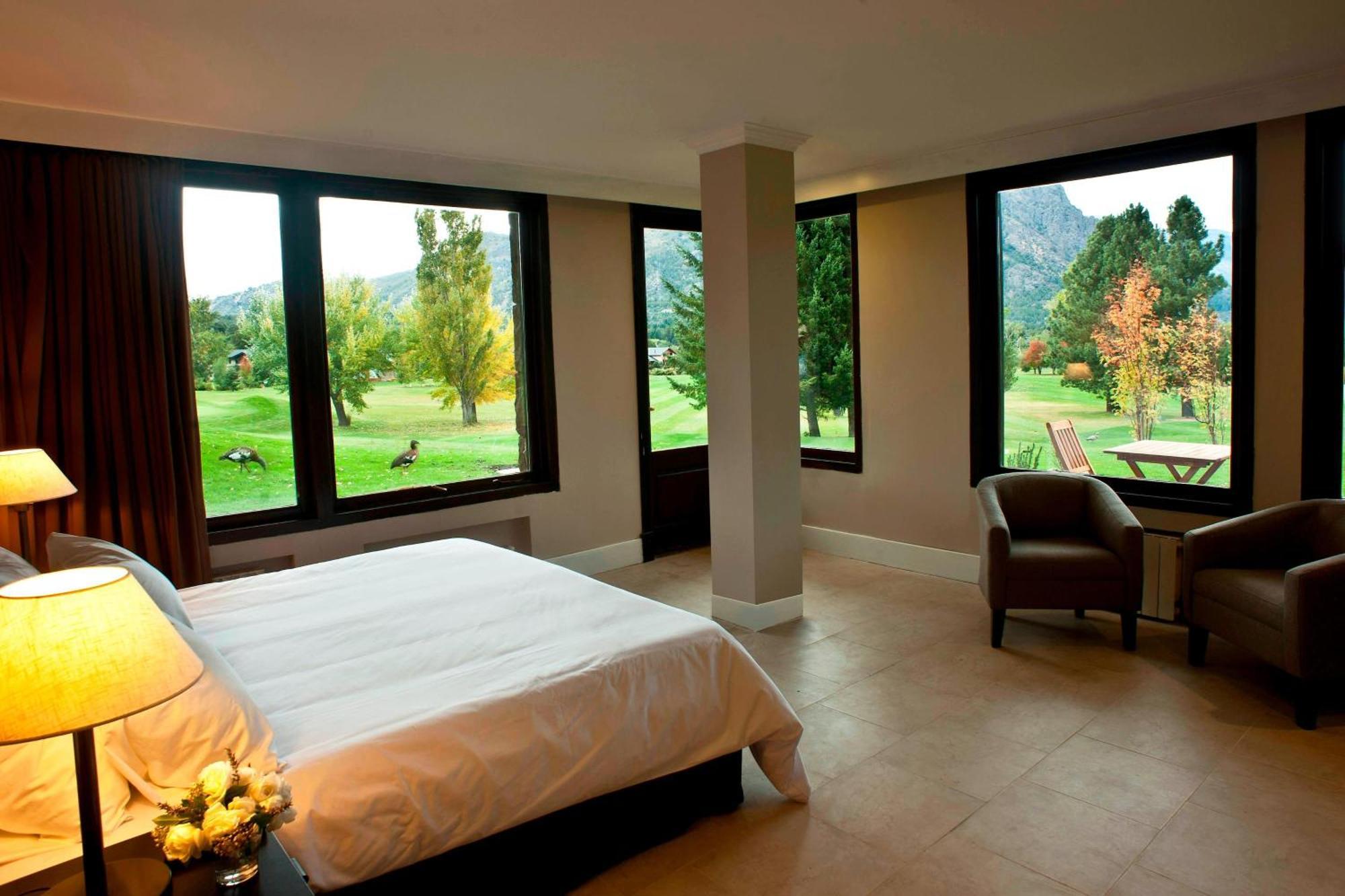Arelauquen Lodge, A Tribute Portfolio Hotel Bariloche Buitenkant foto